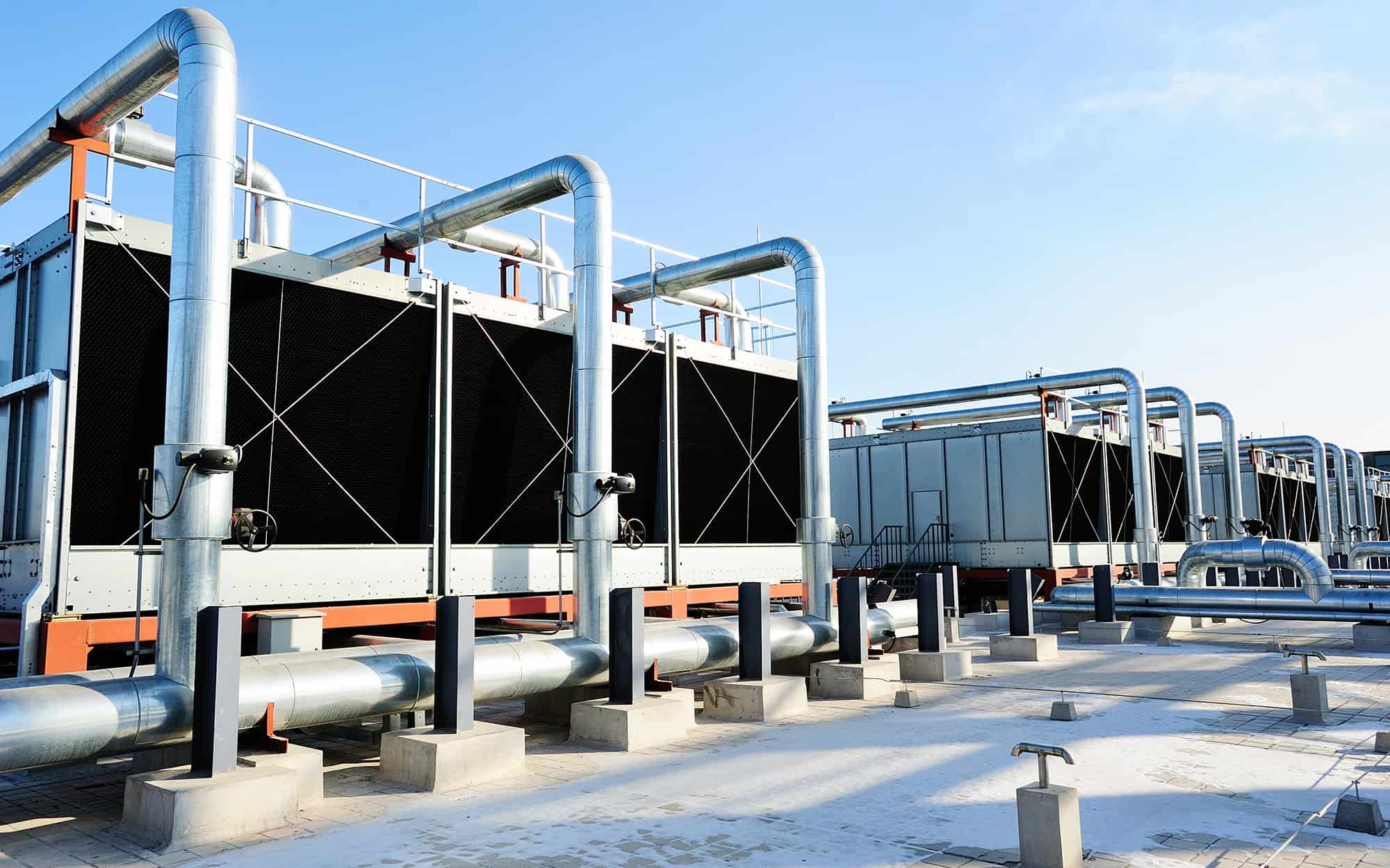 Cooling Towers for Heat Rejection Efficiency: Cooling towers are essential components in HVAC and industrial processes, designed to remove excess heat from chilled water systems. By dissipating heat into the atmosphere, they enhance system efficiency, reduce energy consumption, and ensure stable operation of cooling equipment.